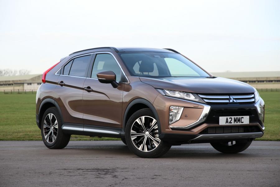  Mitsubishi Eclipse Cross 2017 года  (UK) (фото 7 из 18)